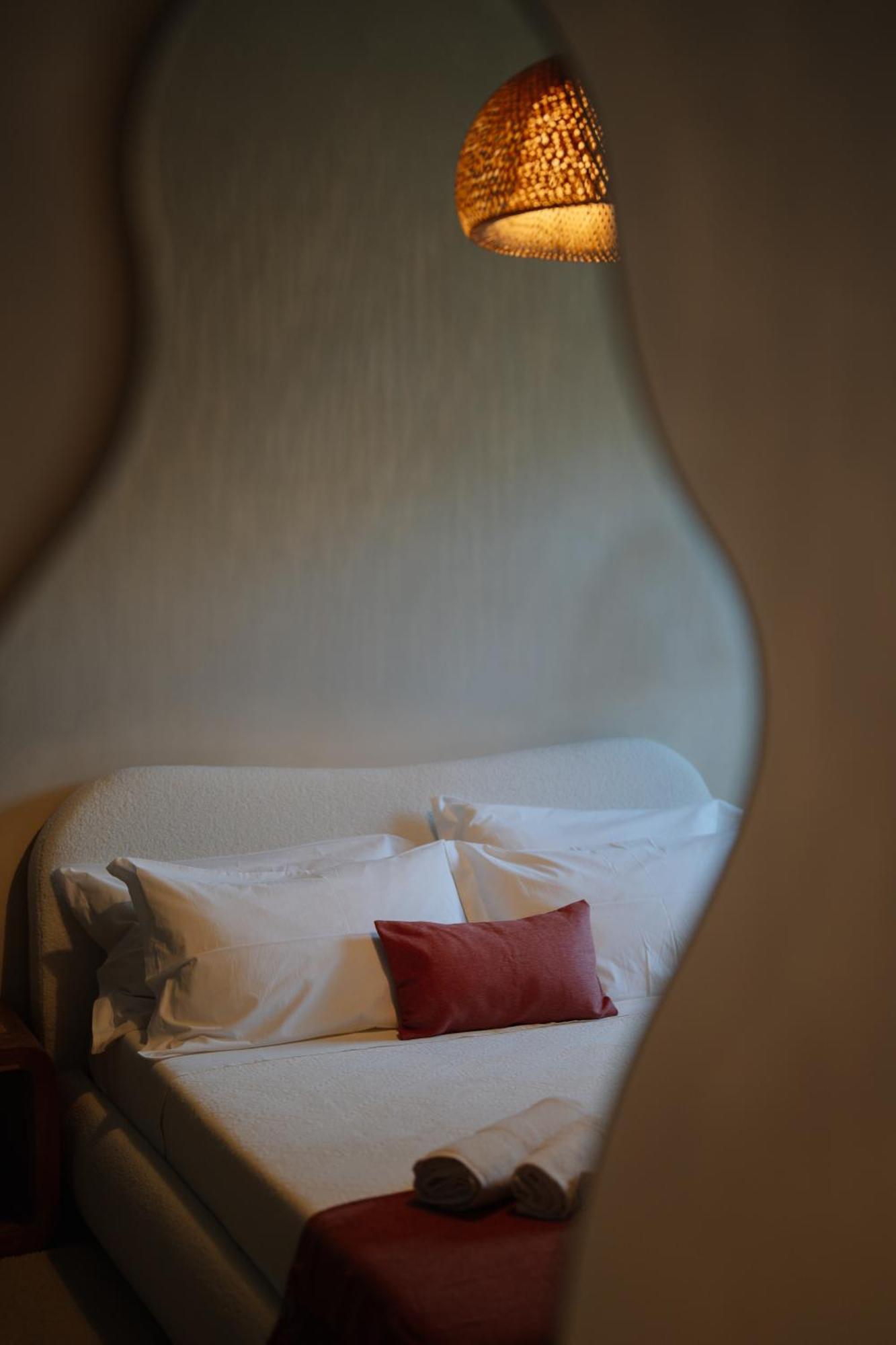 Taga Suites CTA Exteriér fotografie
